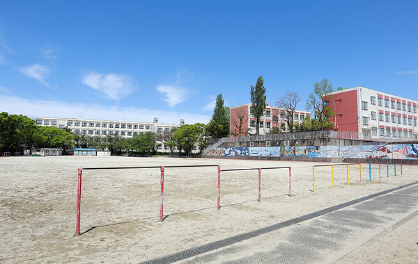 市立 猪高小学校